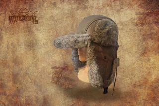 Czapka Pilotka z królika naturalnego 
Szara — Traper
