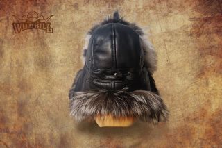 Czapka pilotka ze srebrnego lisa naturalnego
Traper